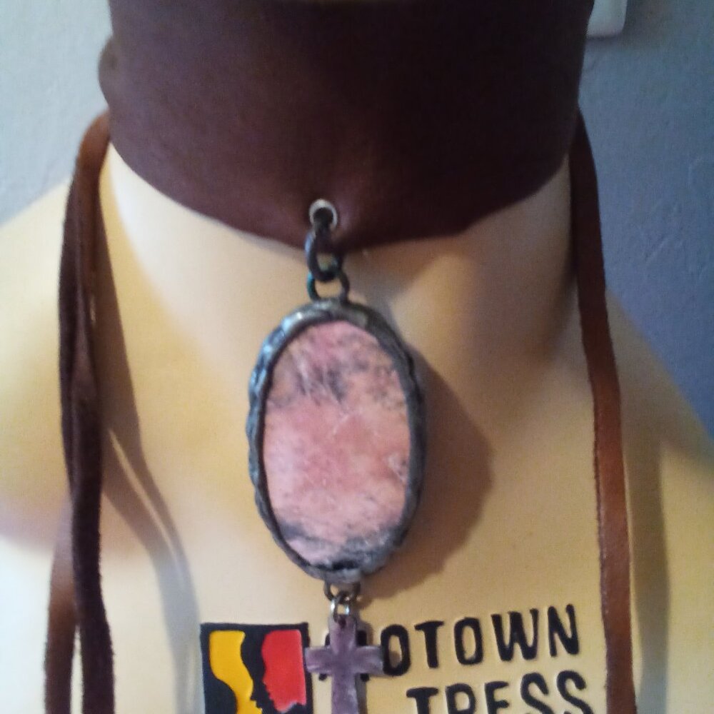 Hand made Choker - Picture 3 of 4